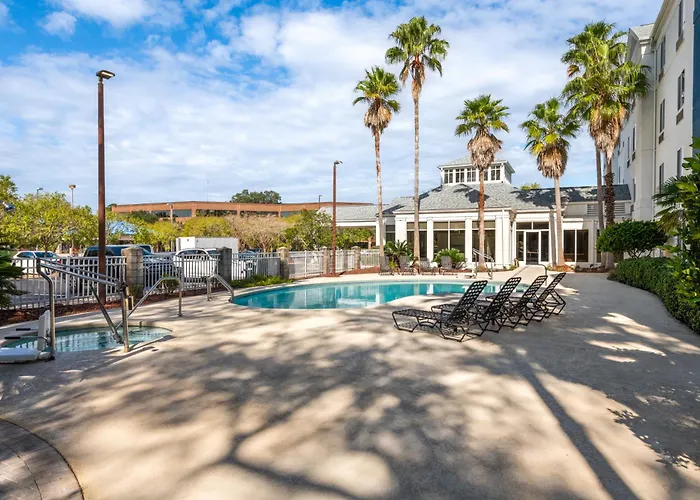 Boutique Hilton Garden Inn Tallahassee