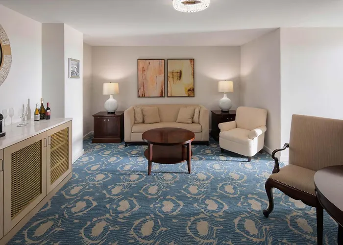 The Karol Hotel, St. Petersburg Clearwater, A Tribute Portfolio Hotel Pinellas Park