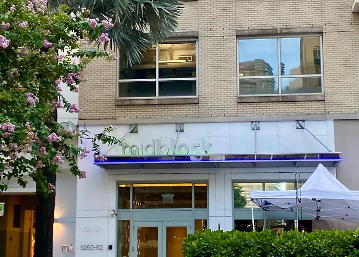 Miami Midtown Luxury Apartment