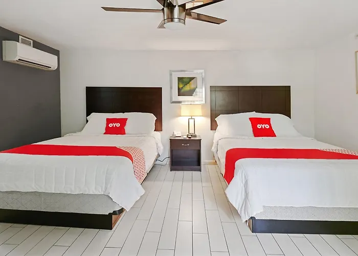 Oyo Hotel Coral Gables - Miami Airport