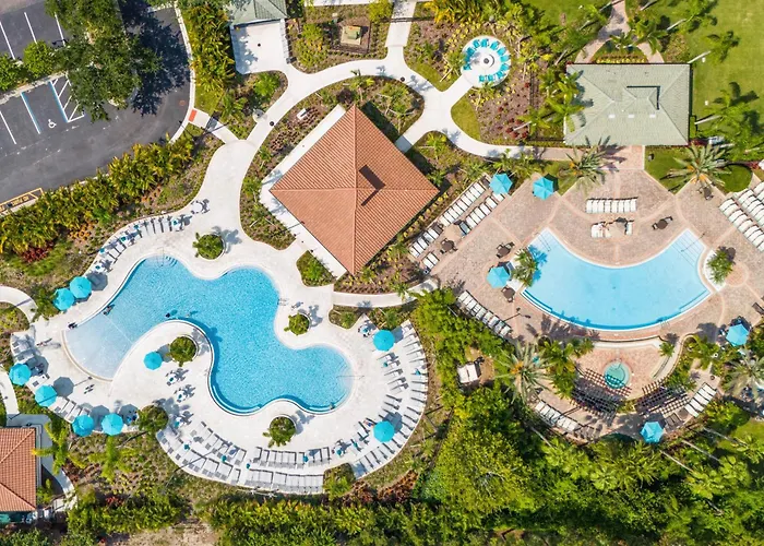 Ground-Floor Vista Cay Condo Near Clubhouse Pool Orlando