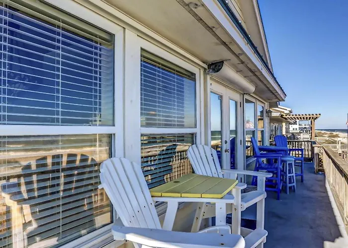 Spacious Beachfront Home W/Deck, Balcony, Central A/C, Washer/Dryer, And Wifi Fernandina Beach