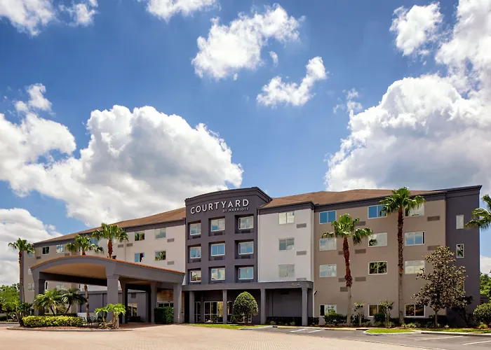 Courtyard Tampa Oldsmar Hotel