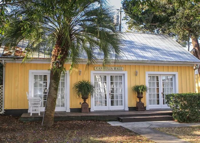 Coombs Inn & Suites Apalachicola