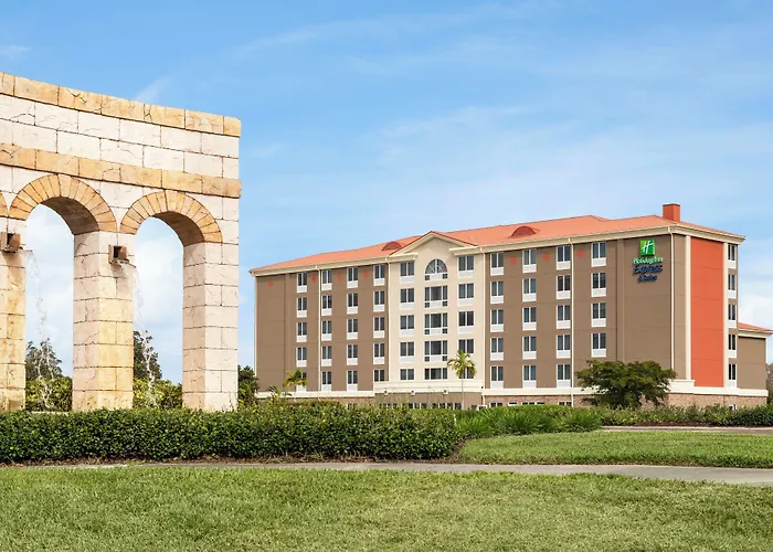 Holiday Inn Express Hotel & Suites Fort Myers East - The Forum By Ihg