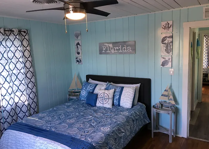 The Beach House - Treasure Island St. Pete Beach