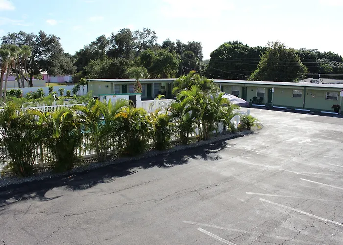 Sunshine Inn & Suites Venice, Florida Venice Gardens