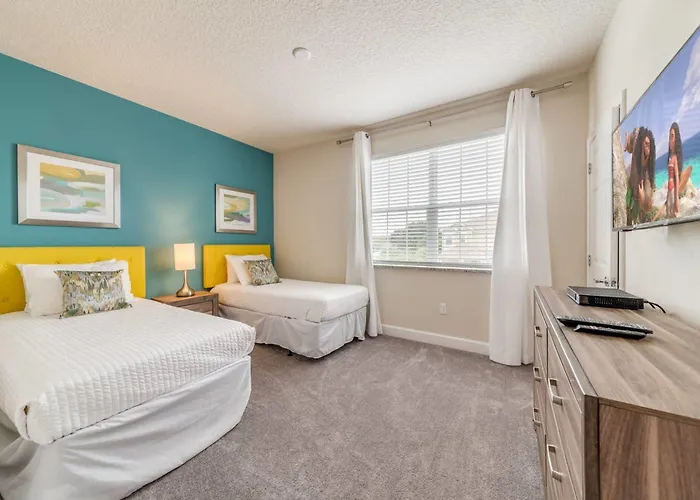 Pleasant Villa With Private Pool Near Disney Four Corners