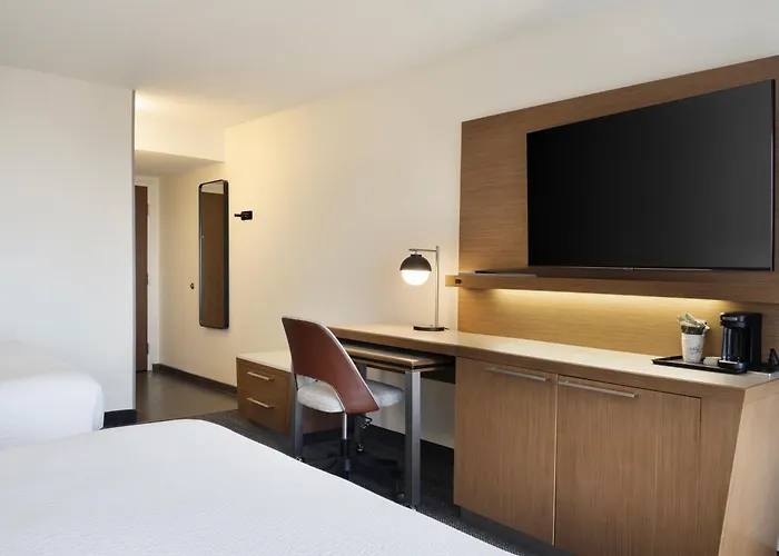 Courtyard By Marriott Cocoa Beach Cape Canaveral