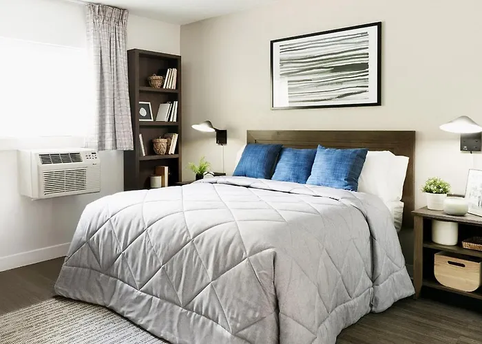 Intown Suites Extended Stay Fort Lauderdale Fl Tamarac