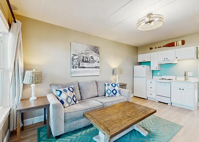 Bungalow Beach Place 3 Clearwater Beach
