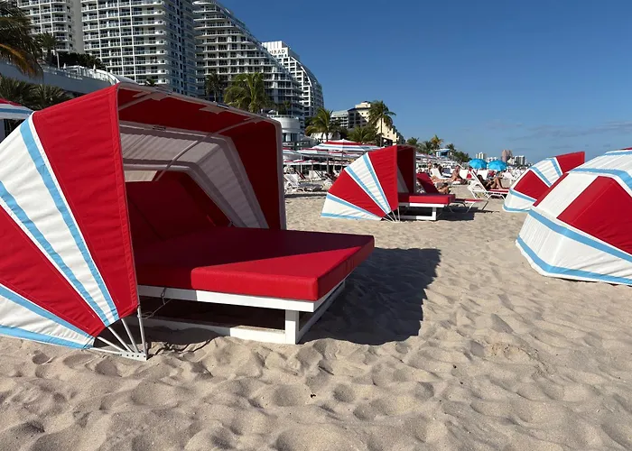 Beachfront-Spacious W Residence Fort Lauderdale