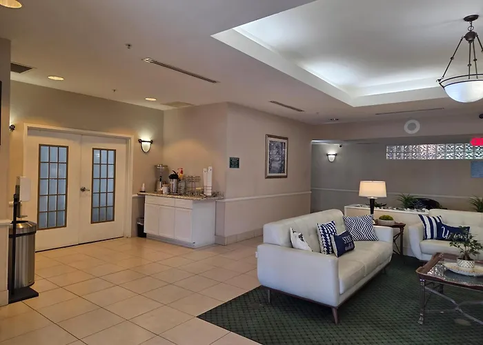 La Quinta Inn And Suites Fort Myers I-75