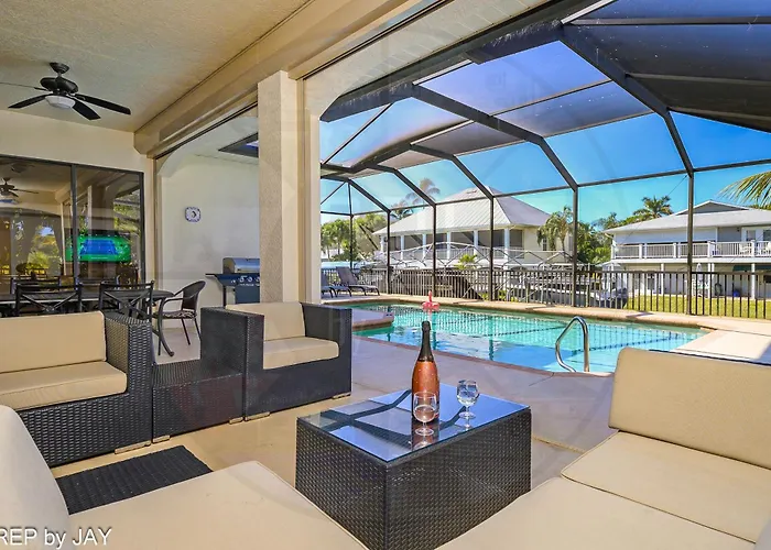 Imperial Paradise Naples Bonita Springs mit Pool