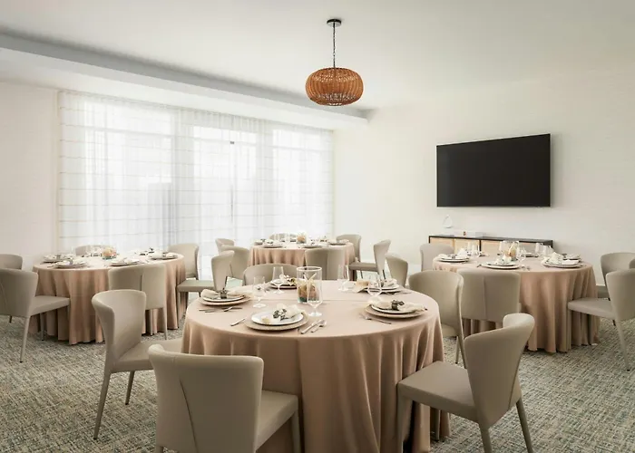 Springhill Suites By Marriott Jacksonville Beach Oceanfront