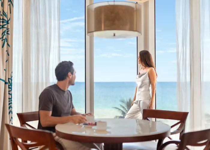 Trump International Beach Resort - Sunny Isles Beach Mit Golfplatz