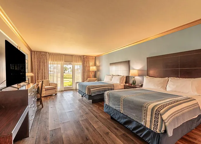 Safety Harbor Resort & Spa Trademark Collection By Wyndham