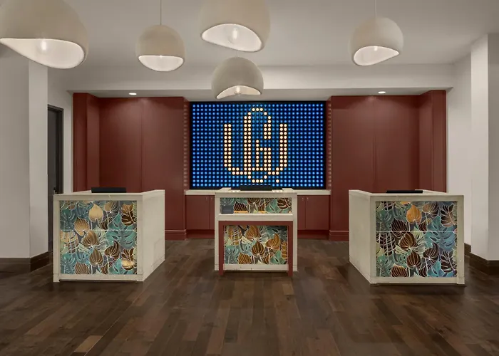 The Westshore Grand, A Tribute Portfolio Hotel, Tampa With Golf Course