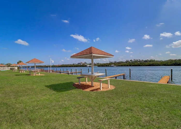 Gulf Escape Villa Clearwater Beach