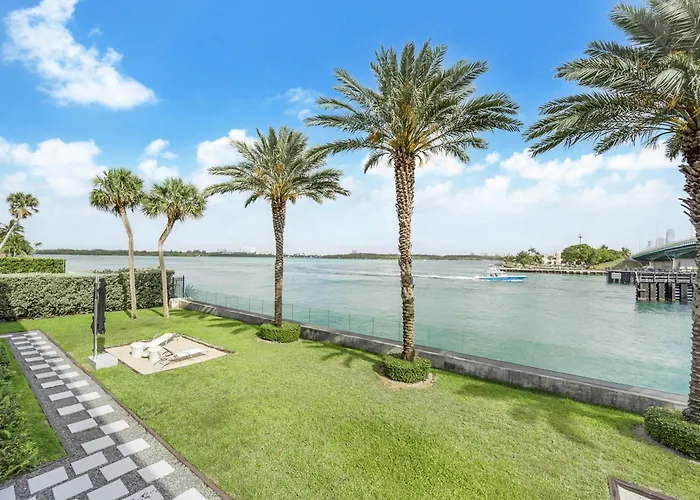 Beach Haus Bal Harbour