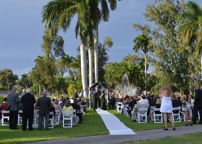 Hollywood Beach Golf Resort