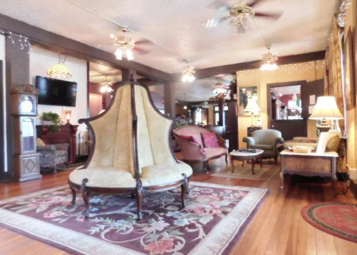 Hotels in Cassadaga