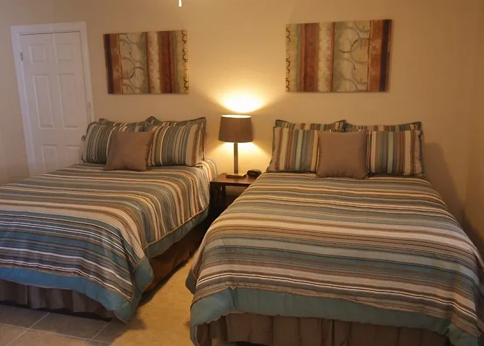 Schooner Hotel St. Pete Beach