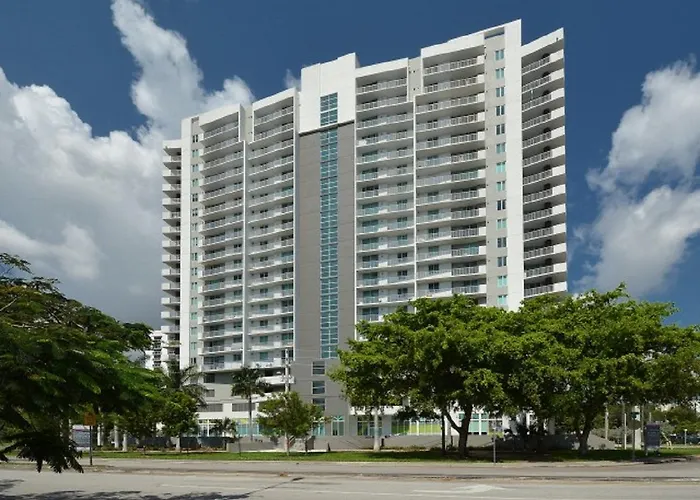 Riverfront Private Residence - Nw 14Th Ave Miami