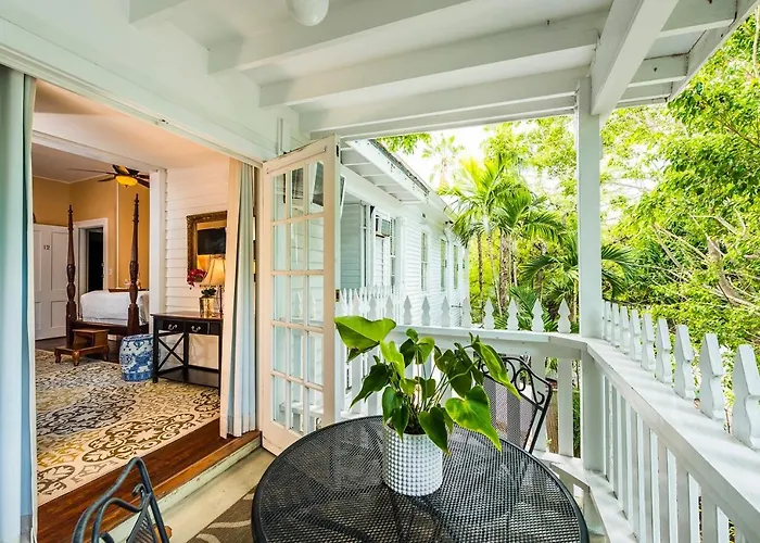 Bed and Breakfast Old Town Manor Key West