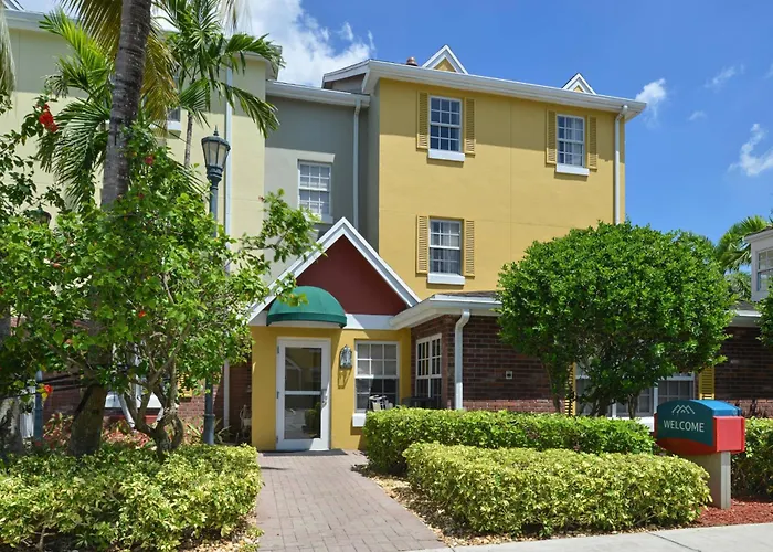 Candlewood Suites Miami Lakes By Ihg