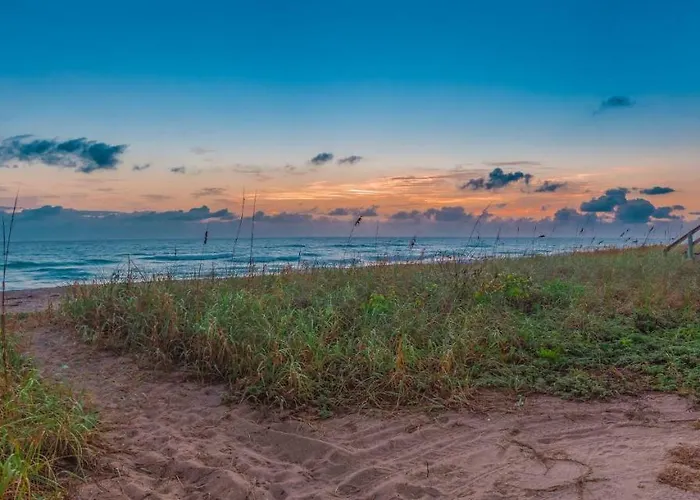 Island Beach House With No Extra Fees Jensen Beach