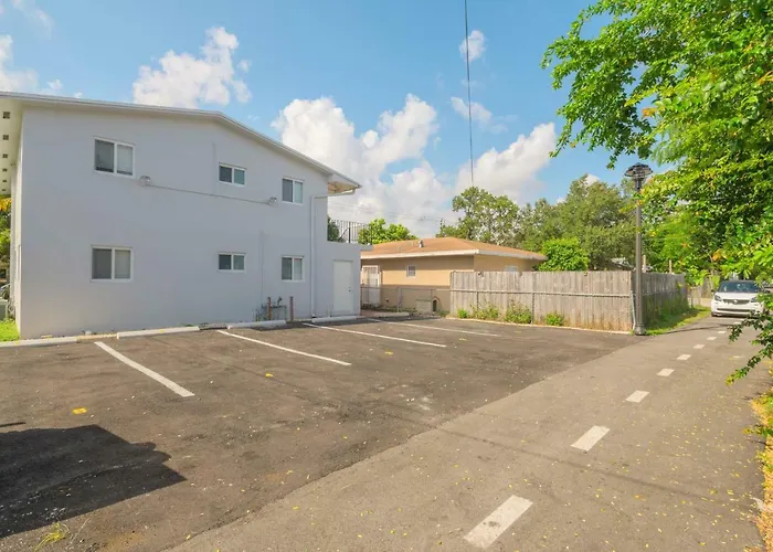 Cozy 2Br Apartment In Midtown-Wynwood Miami