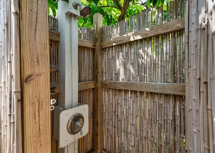 Leeward Isle Villa Key West