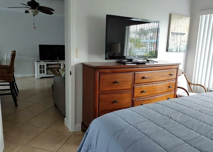 Hillsboro Beach Hotels