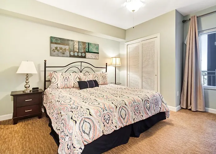 Sterling Shores 807 Destin Apartment