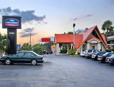 Howard Johnson Express Inn Tampa North Busch Gar