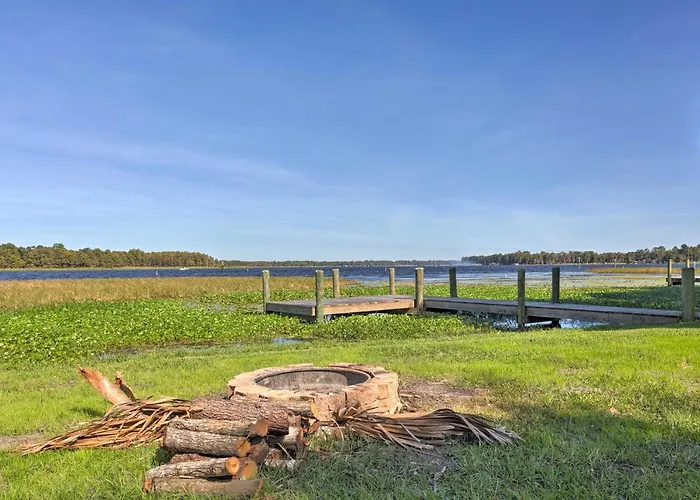 Haustierfreundliches Villa Lake Rousseau House With Dock - 1 Mile To Boat Ramp! Crystal River