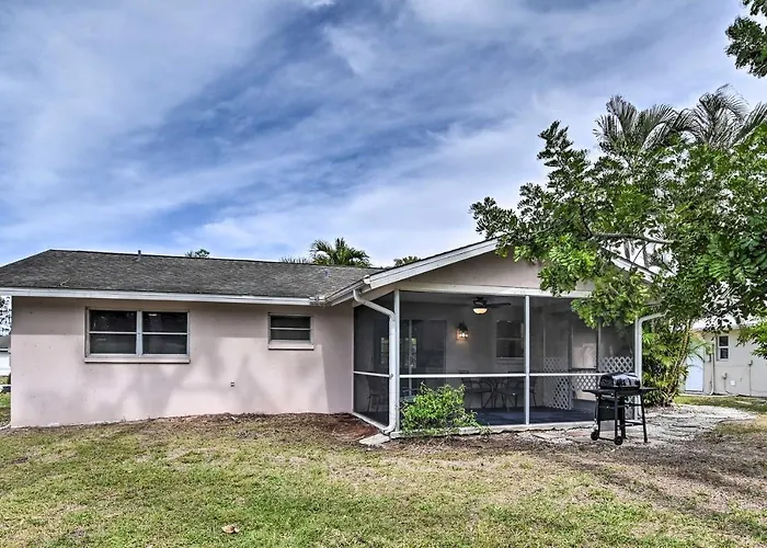 Family-Friendly Home About 4 Mi To Naples Beach And Pier